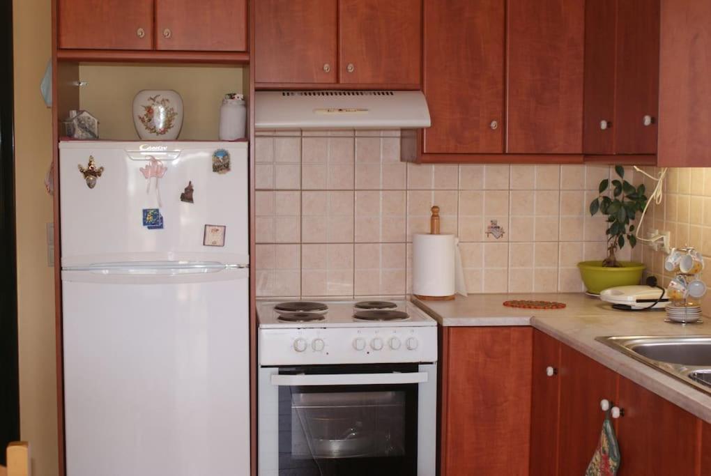 Alexandra'S Apartment Kalamítsi Buitenkant foto